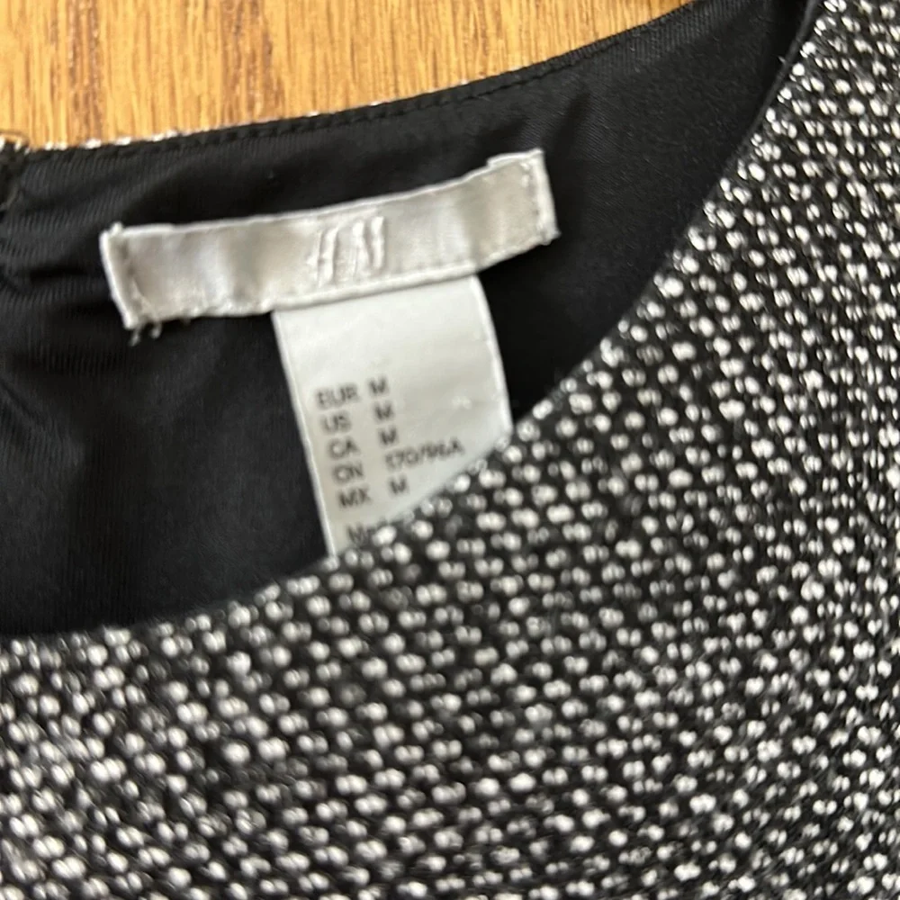 H&M Dress - Picture 3 of 3